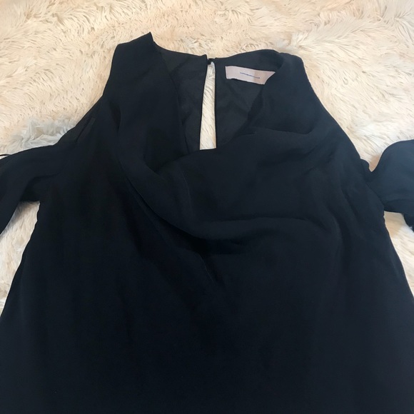 Keepsake Twin Peaks Tie Sleeve Cold Shoulder Top - Picture 4 of 8